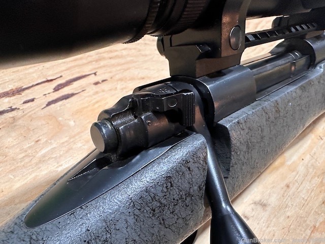 7mm-300 Winchester 70 Laredo fluted Leupold Mark 4 8.5-25 X 50mm-img-12