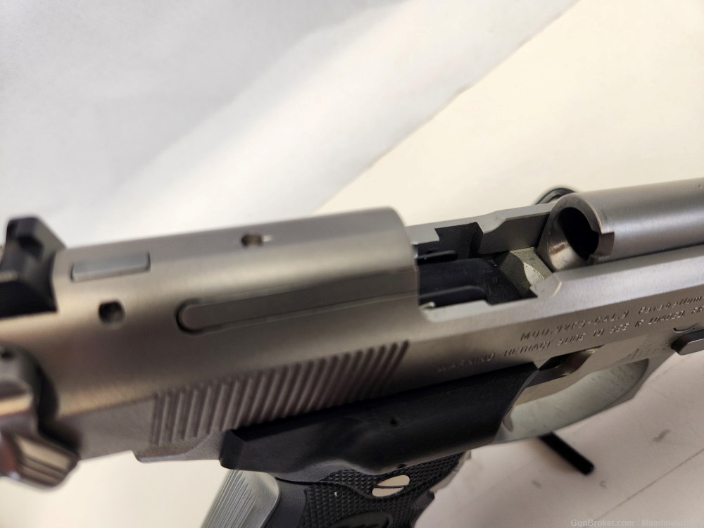 Beretta 92FS Inox | 9mm | Lightly Fired -img-9