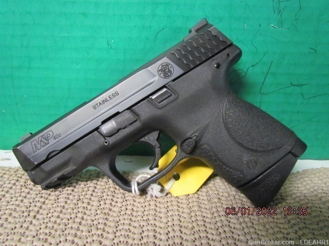 1190-21 SMITH AND WESSON MODEL M&P40C CALIBER 40S&W-img-1
