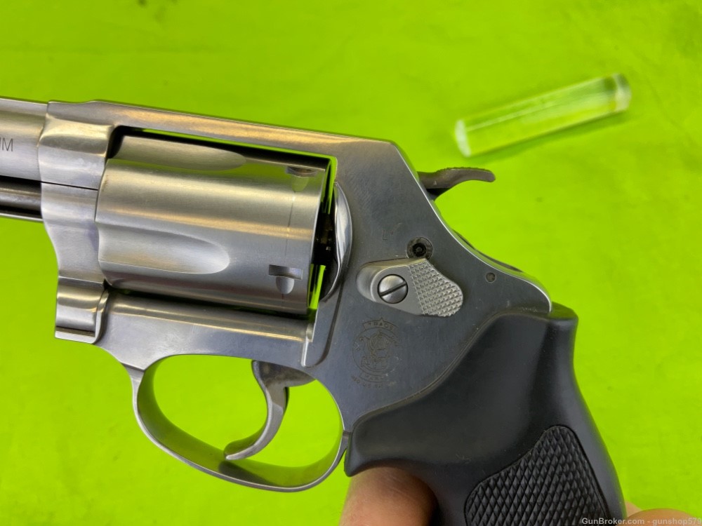 Smith And Wesson 60 -14 J Frame 357 Magnum Stainless SS Concealed Carry 38 -img-1