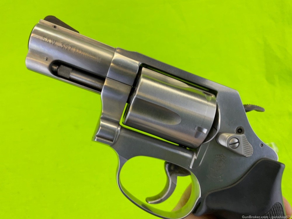 Smith And Wesson 60 -14 J Frame 357 Magnum Stainless SS Concealed Carry 38 -img-3