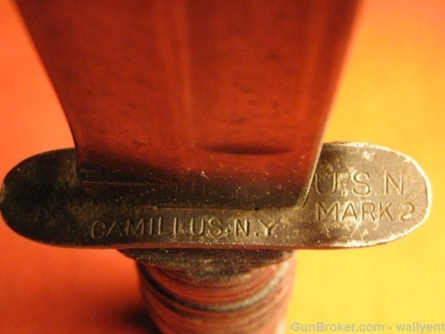 U.S.N. Mark 2 Camillus N.Y. Military Knife WWII Straight USN-img-9