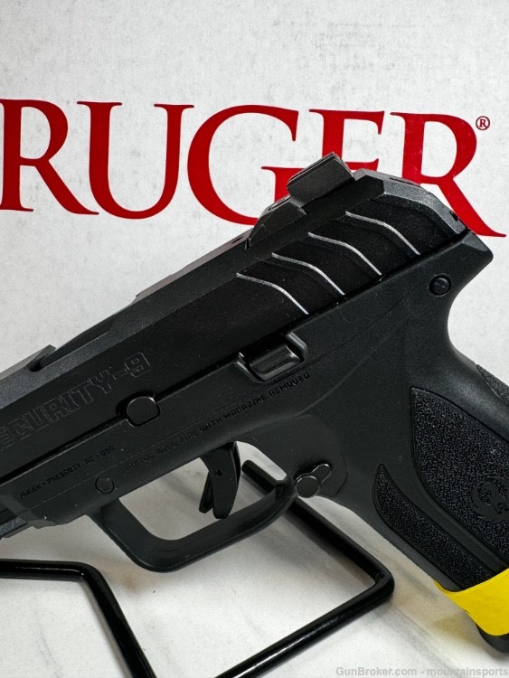 Ruger Security 9 Pro 9mm 3 Mags Night Sights 03825 No Reserve NR-img-3