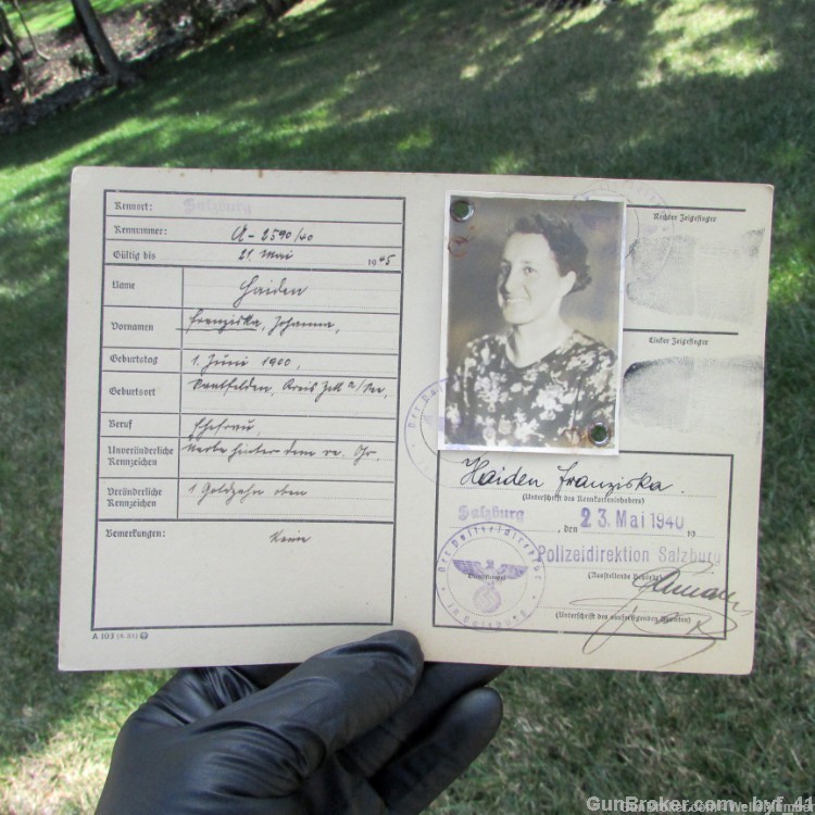 GERMAN WWII NSDAP IDENTIFICATION CARD "KENNKARTE" (MAY 23 1940)-img-0
