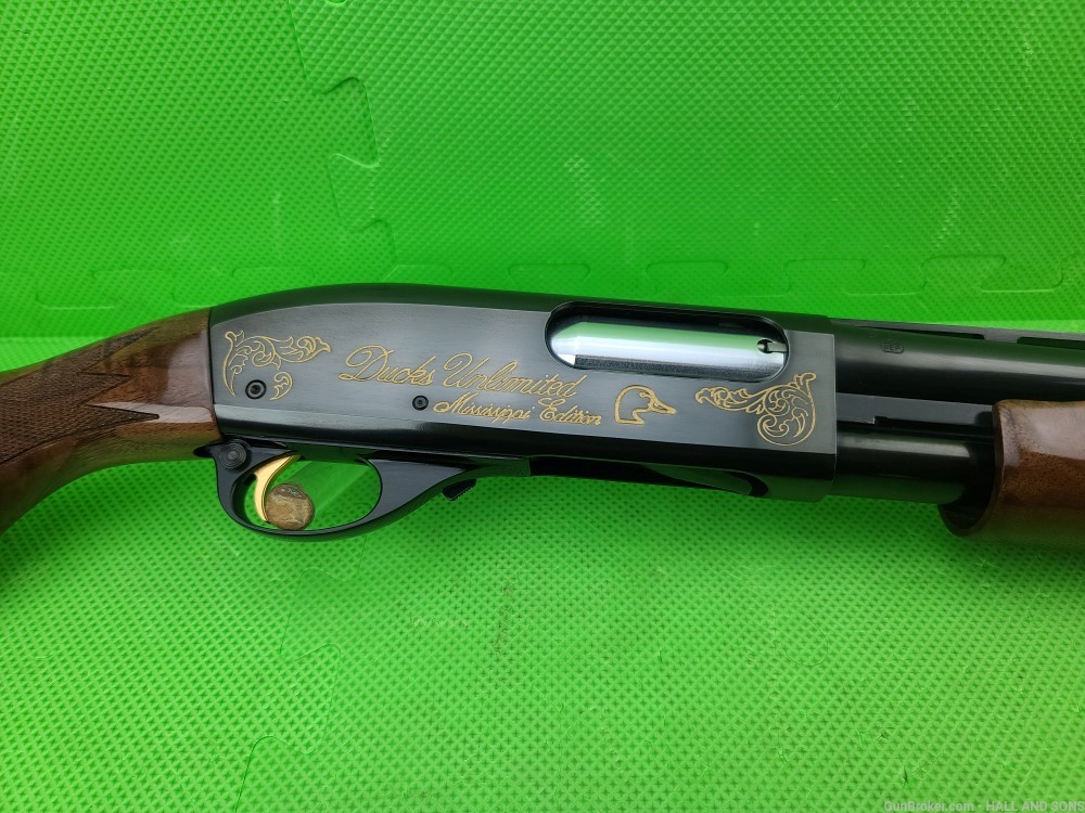 RARE Remington 870 Magnum * DUCKS UNLIMITED * MISSISSIPPI EDITION THE RIVER-img-10