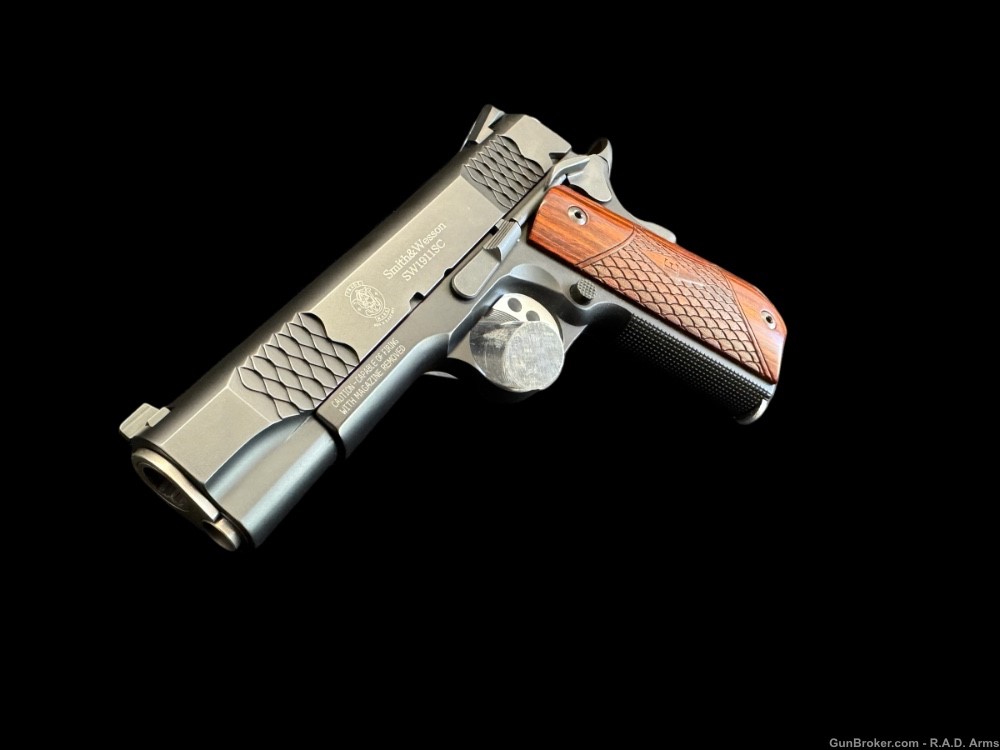 INCREDIBLE Smith & Wesson 1911SC Scandium Frame 1911 .45 E Series 1lb 9oz-img-3