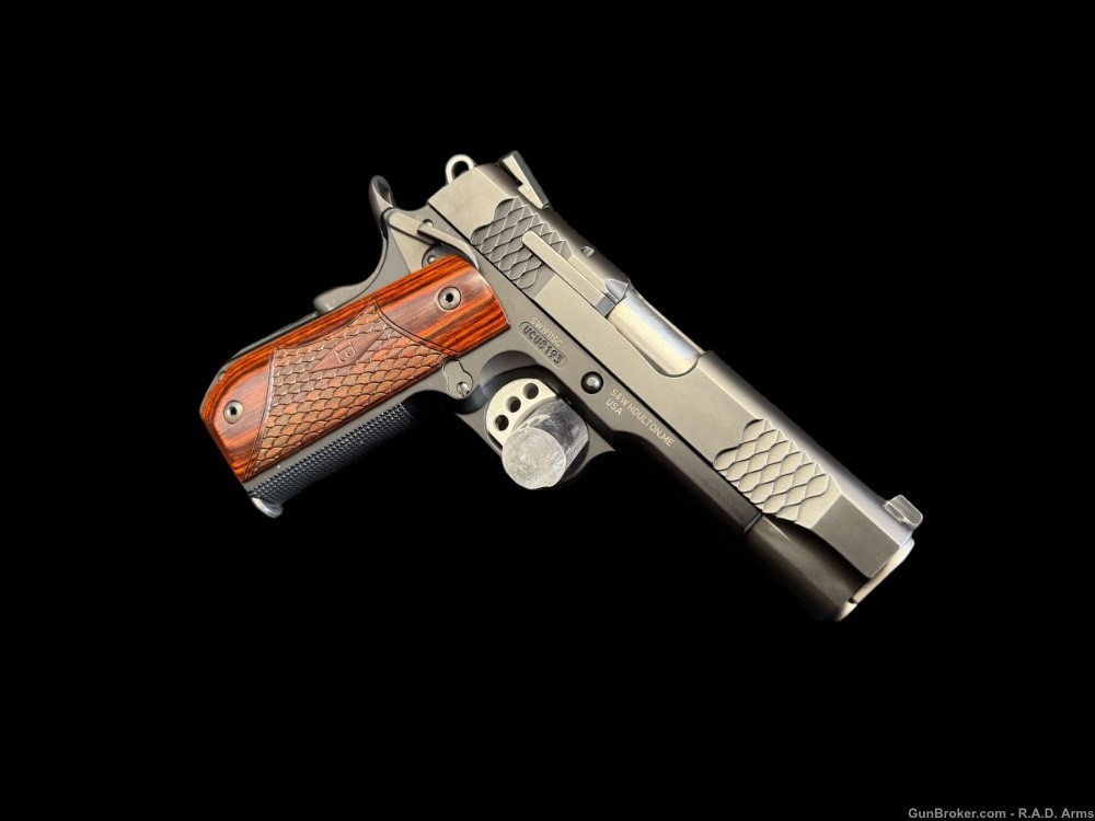 INCREDIBLE Smith & Wesson 1911SC Scandium Frame 1911 .45 E Series 1lb 9oz-img-9