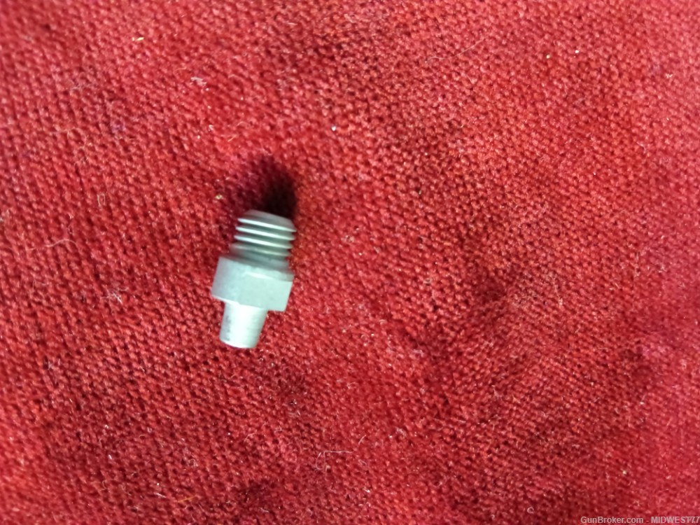 THOMPSON CENTER 7070 REPLACEMENT NIPPLE for STANDARD #11 CAPS-img-1