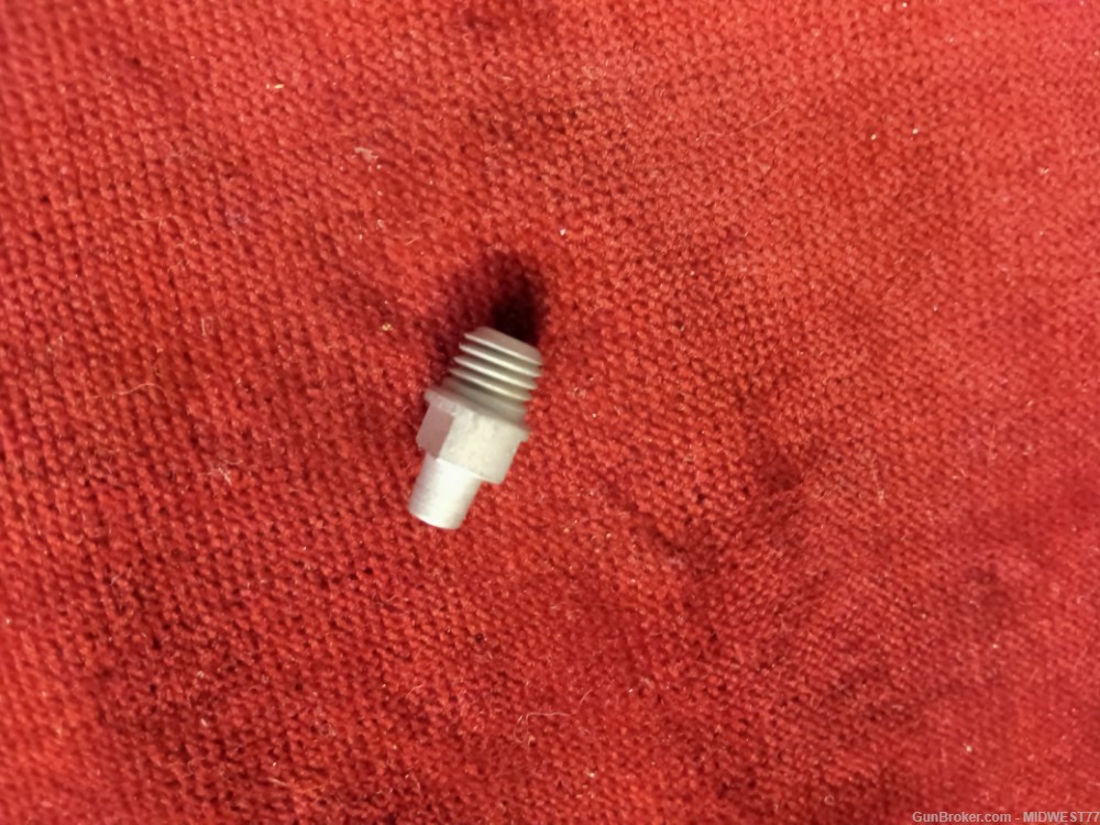 THOMPSON CENTER 7070 REPLACEMENT NIPPLE for STANDARD #11 CAPS-img-0