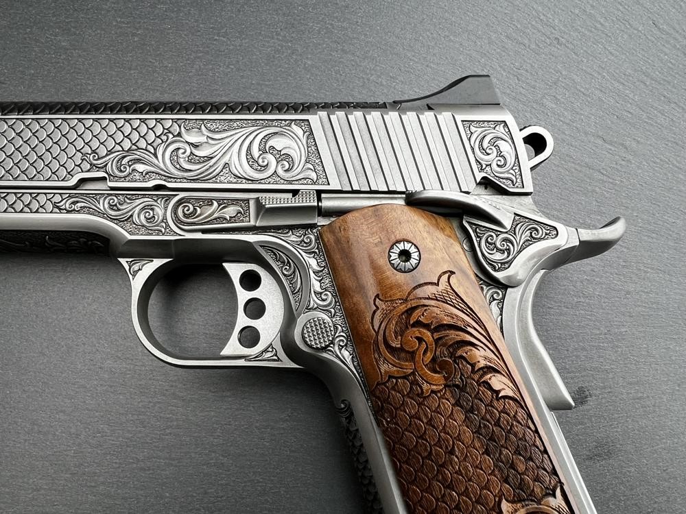 FACTORY 2ND - Kimber 1911 Custom Engraved Royal Fish Scale Altamont .45ACP-img-2