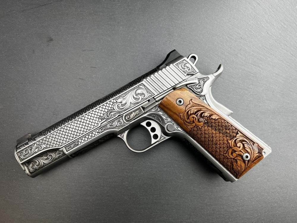 FACTORY 2ND - Kimber 1911 Custom Engraved Royal Fish Scale Altamont .45ACP-img-14