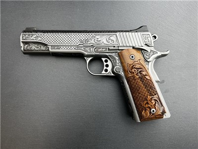 FACTORY 2ND - Kimber 1911 Custom Engraved Royal Fish Scale Altamont .45ACP