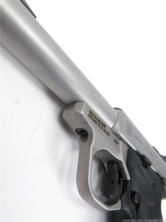 Smith & Wesson SW22 Victory 22LR 5.5" Semi-Automatic Pistol w/ 2 Magazines-img-5