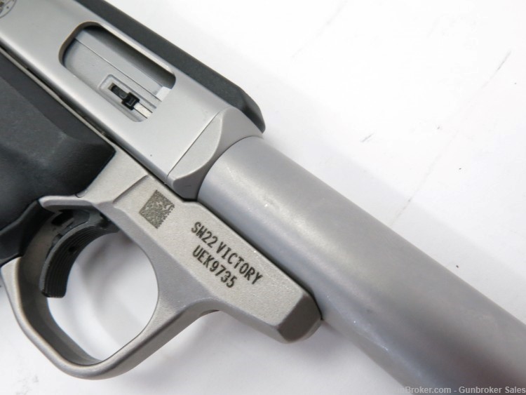 Smith & Wesson SW22 Victory 22LR 5.5" Semi-Automatic Pistol w/ 2 Magazines-img-15