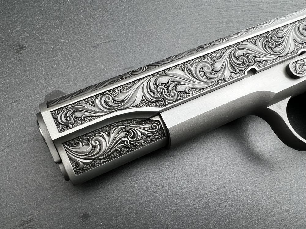 FACTORY 2ND - Colt 1911 Custom Engraved Regal by Altamont .38 Super-img-1