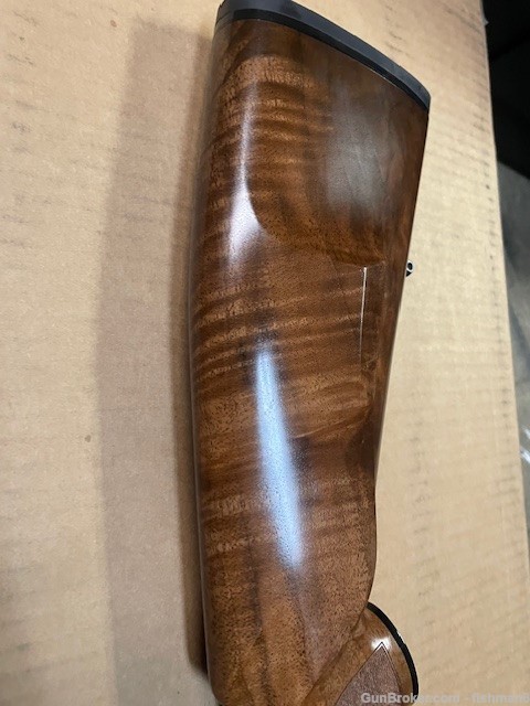 Blaser R93 Safari Stock with Blaser 2 barrel hard case. Amazing wood!-img-8