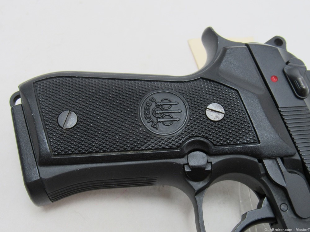 Beretta 92FS 9mm 4.9"Brl $.01 Start No Reserve-img-11