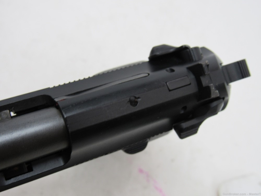 Beretta 92FS 9mm 4.9"Brl $.01 Start No Reserve-img-10