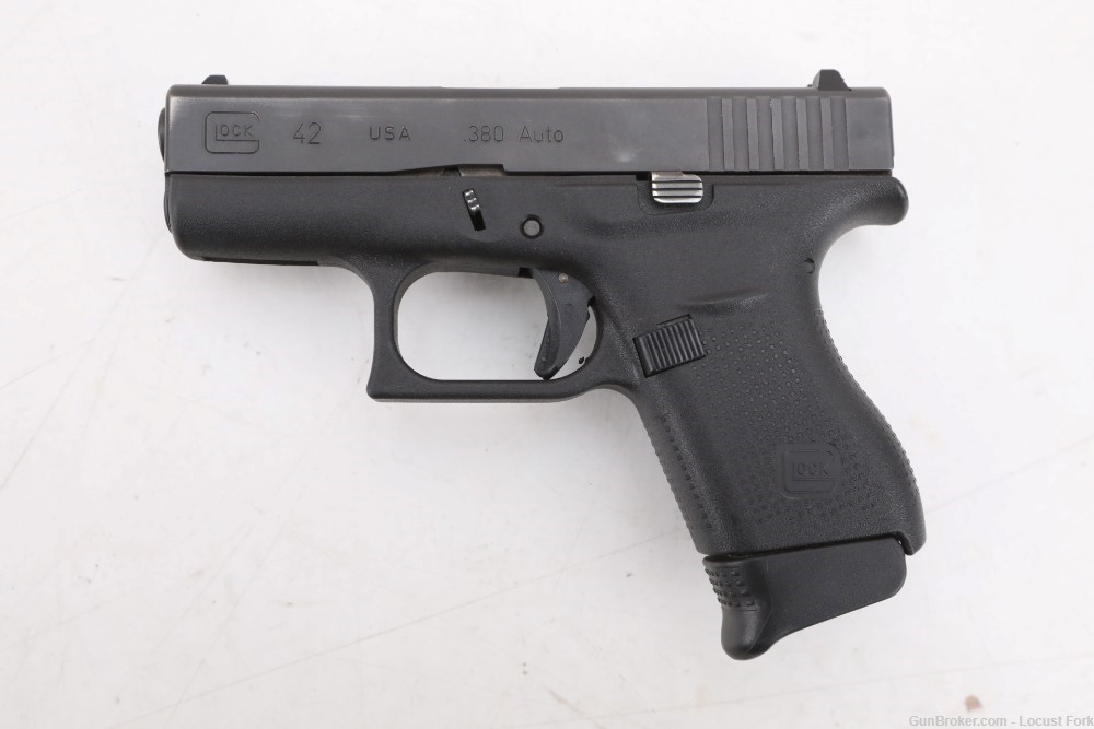 Glock 42 380 ACP 3.75" Black Pocket Size GREAT CONDITION No Reserve! -img-1