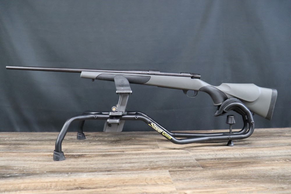 Weatherby Vanguard .257 Wby. mag Bolt Action Rifle-img-4