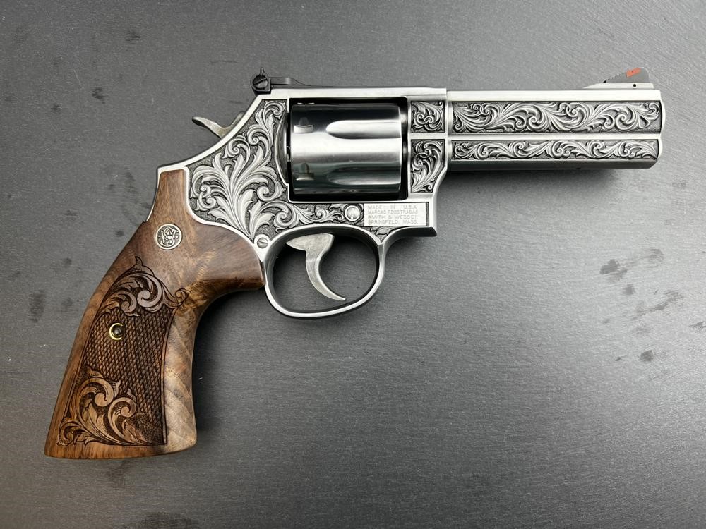 PROTOTYPE - Smith & Wesson 686-6 Regal ALTAMONT Custom Engraved 686, 7-shot-img-4