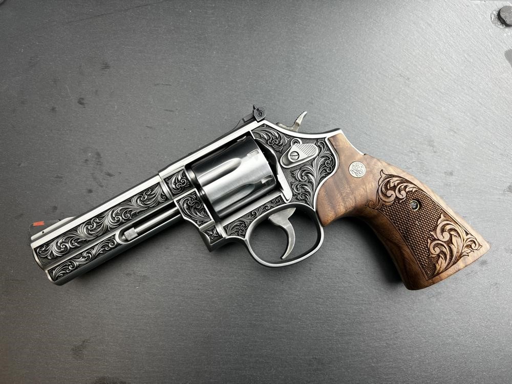PROTOTYPE - Smith & Wesson 686-6 Regal ALTAMONT Custom Engraved 686, 7-shot-img-8