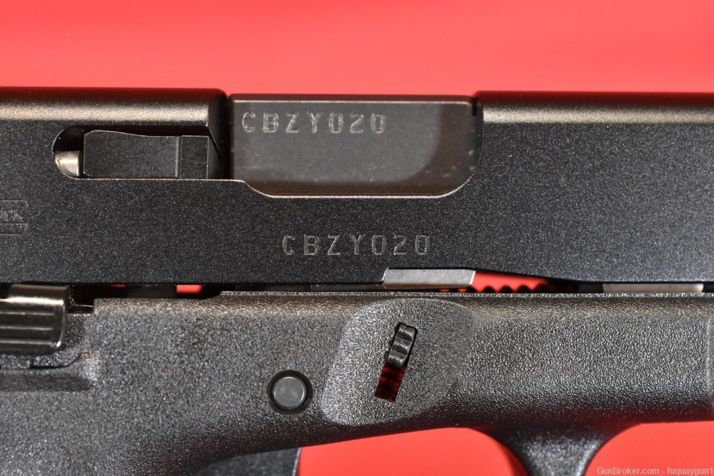 Glock 17 Gen 5 4.5" 17rd Beavertail G17 17-17-img-16