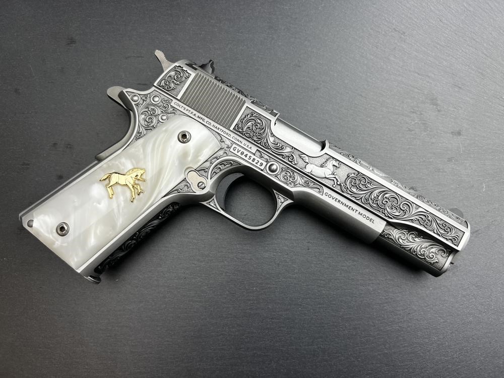 FACTORY 2ND - Colt 1911 38 Super Engraved Master Scroll Rampant by Altamont-img-18