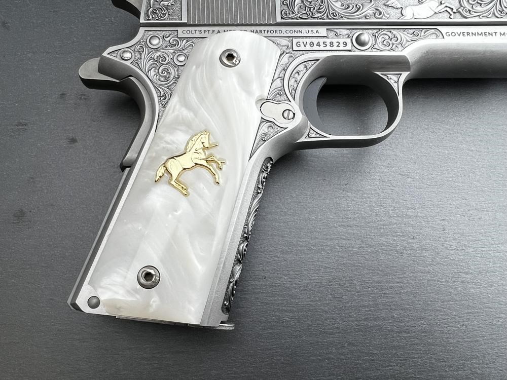 FACTORY 2ND - Colt 1911 38 Super Engraved Master Scroll Rampant by Altamont-img-12