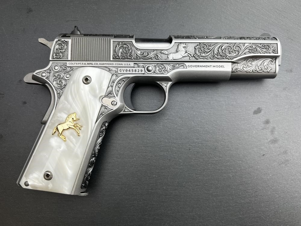 FACTORY 2ND - Colt 1911 38 Super Engraved Master Scroll Rampant by Altamont-img-7