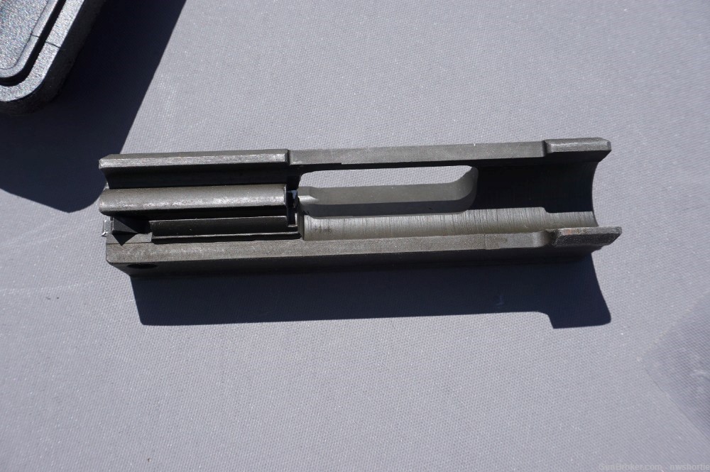 IMI Uzi 45acp factory conversion for 9mm 9x19 A B semi auto guns-img-6
