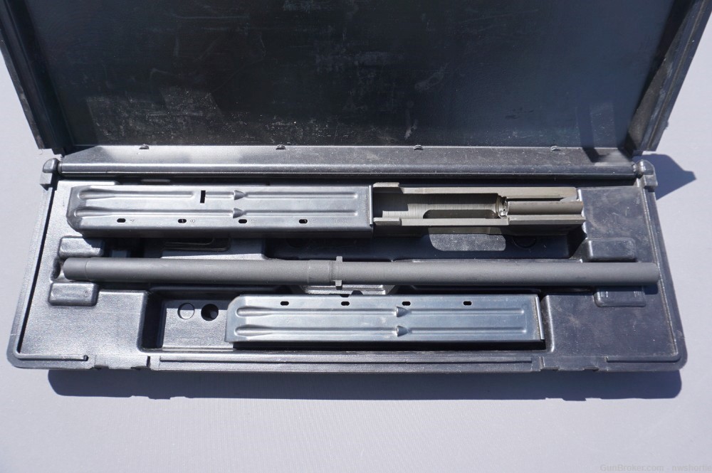 IMI Uzi 45acp factory conversion for 9mm 9x19 A B semi auto guns-img-2