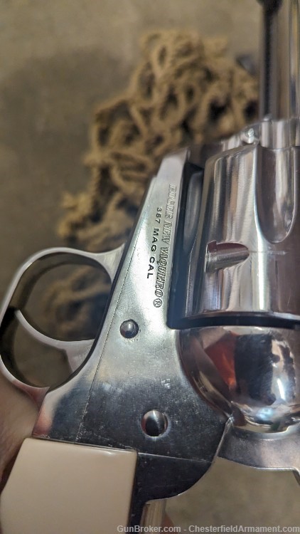 Ruger New Vaquero .357 birdshead grip, 3.75" bbl, stainless -img-3