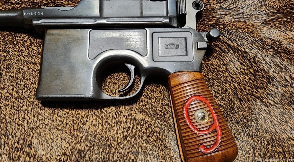 Mauser C96 9mm Broomhandle Pistol broomstick-img-1