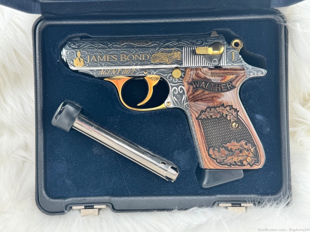 Walter ppk engraved 007 collectors series -img-9