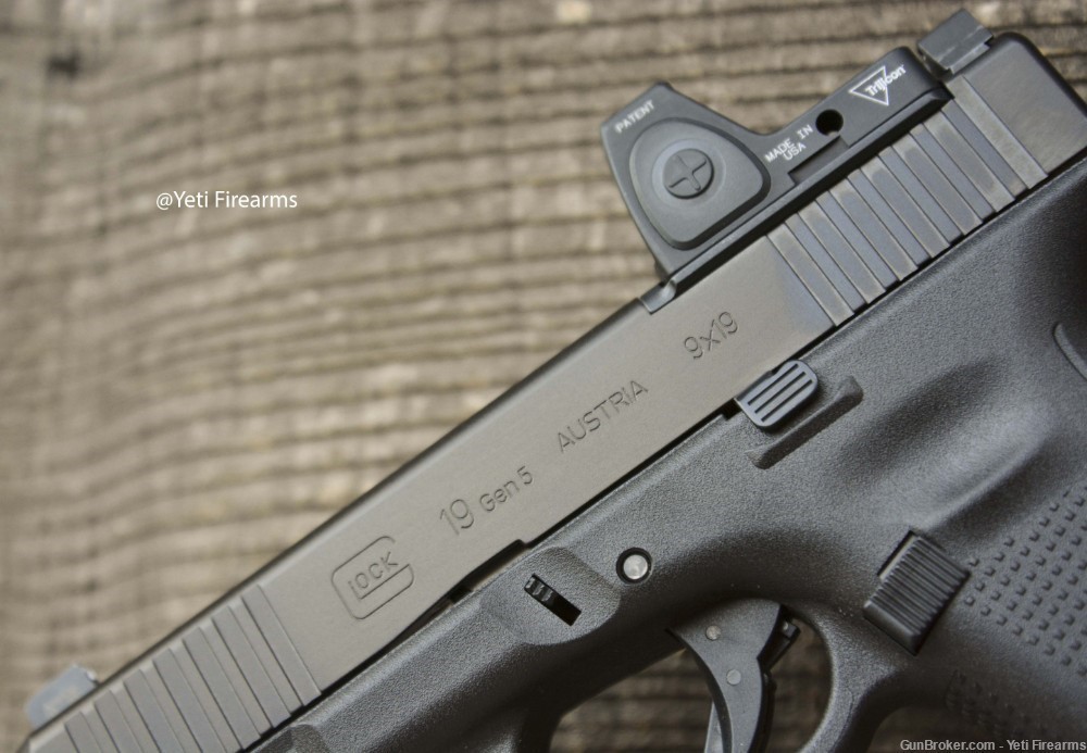 Glock 19 Gen 5 MOS 9mm W/ OEM Threaded Barrel CHPWS V4 RM06 15rnd Mags G19 -img-6