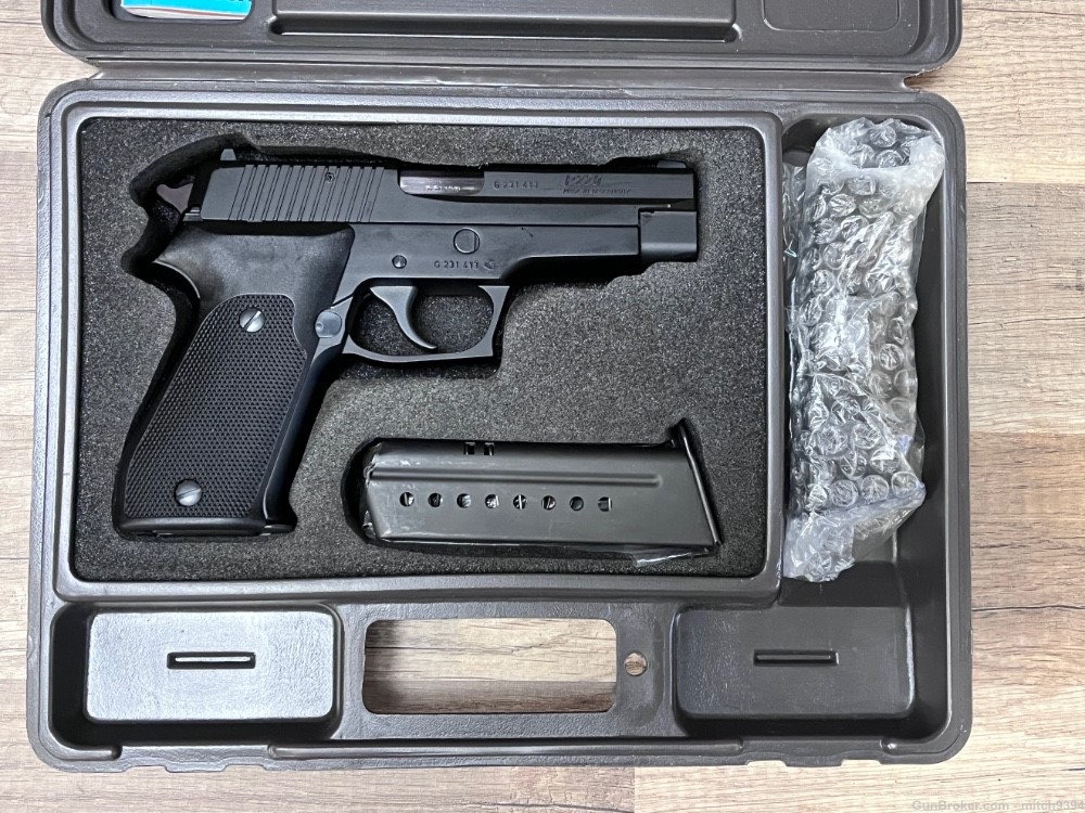 Sig Sauer P220 38 Super American Mag Release / with 5 mags-img-0
