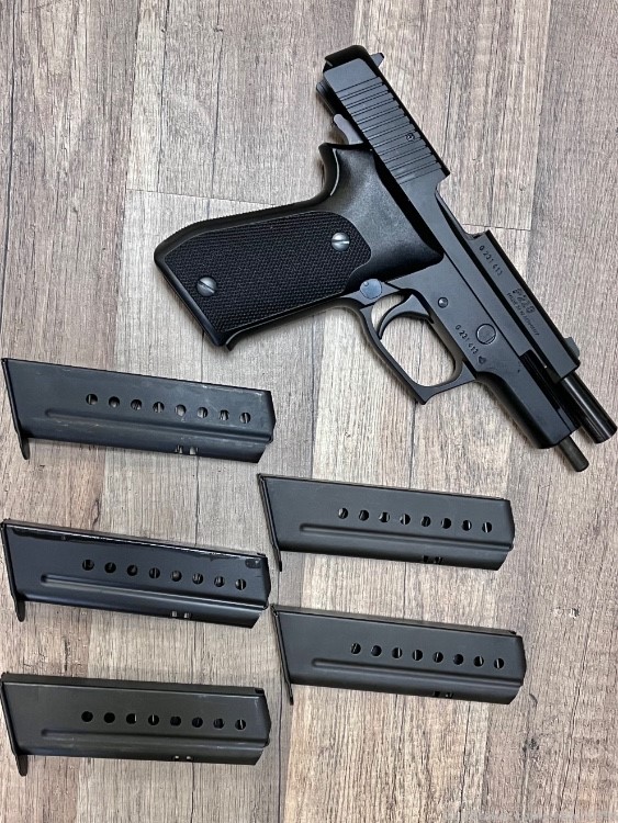Sig Sauer P220 38 Super American Mag Release-img-1