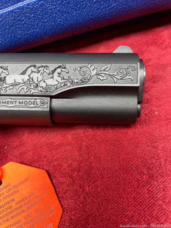 NIB Colt 1911 Government 45acp Incredible Engraved (John Wayne The Duke)!-img-8