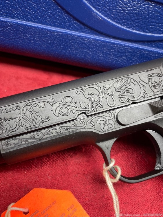 NIB Colt 1911 Government 45acp Incredible Engraved (John Wayne The Duke)!-img-4