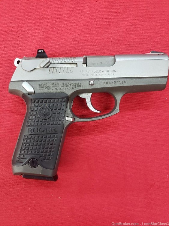 RUGER P93 DC , 9MM PRISTINE CONDITION , 17 RND MAG-img-1