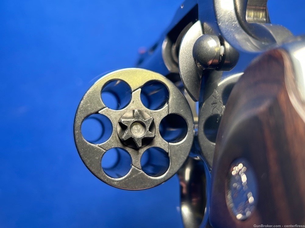 Colt Python .357 Magnum 4.25” 6-shot Stainless Finish Wood Grips Used-img-10
