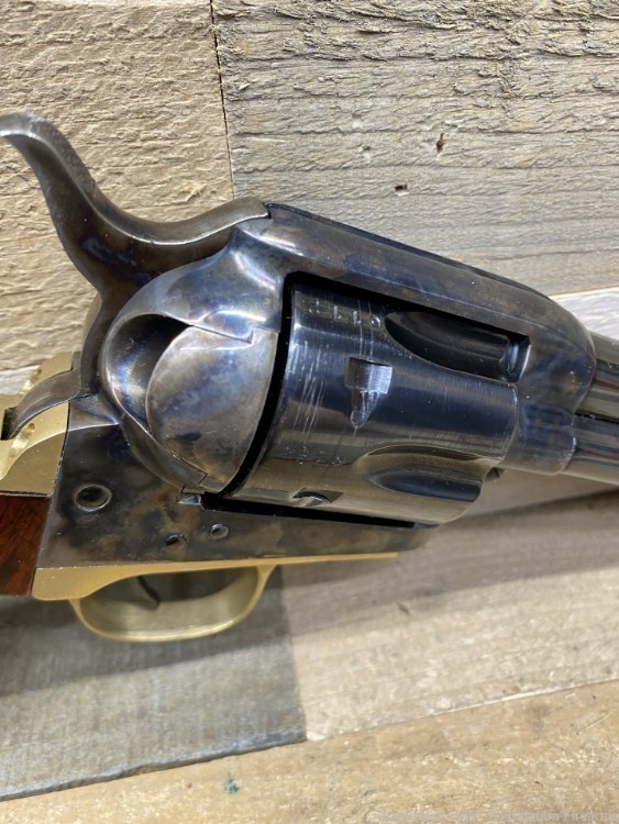 Uberti 1873 Cattleman .357 Mag Revolver 5.5" Barrel -img-2