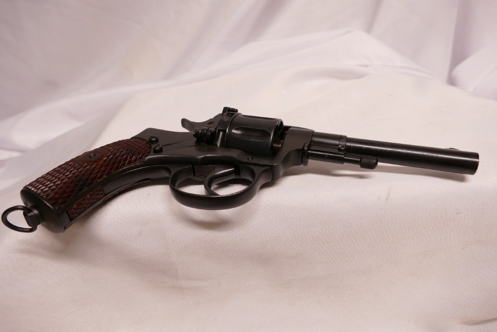 Tula 1944 Russian 1895 Nagant Revolver cal. 7.62x38-img-2