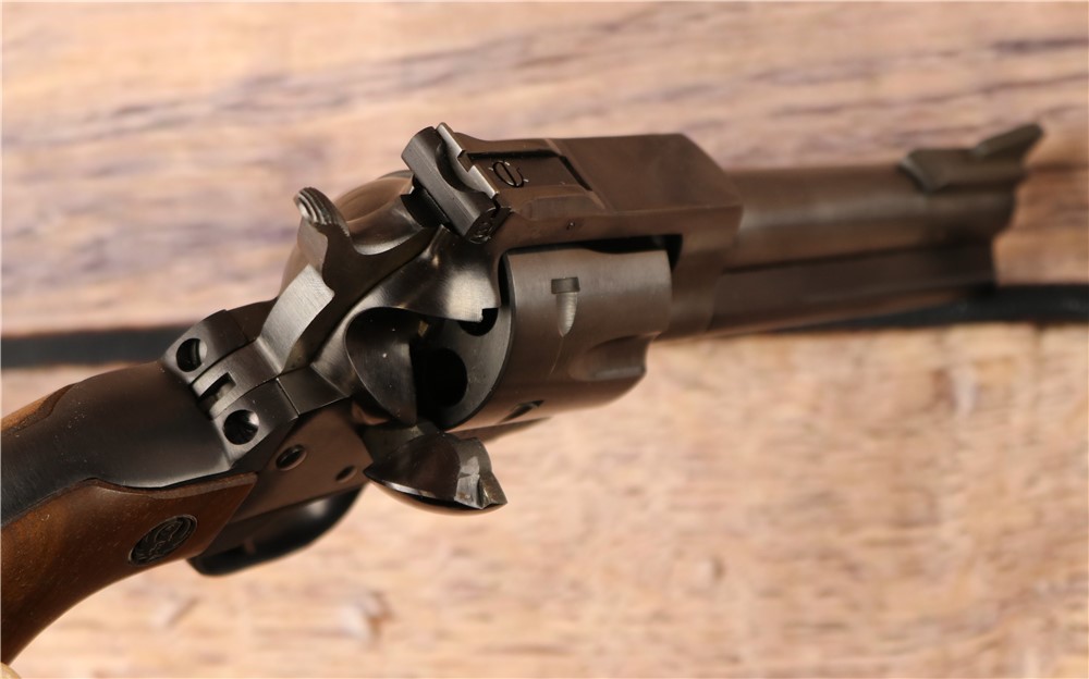 Ruger New Model Blackhawk .357 Magnum 4.5" Barrel 6-Shot-img-7