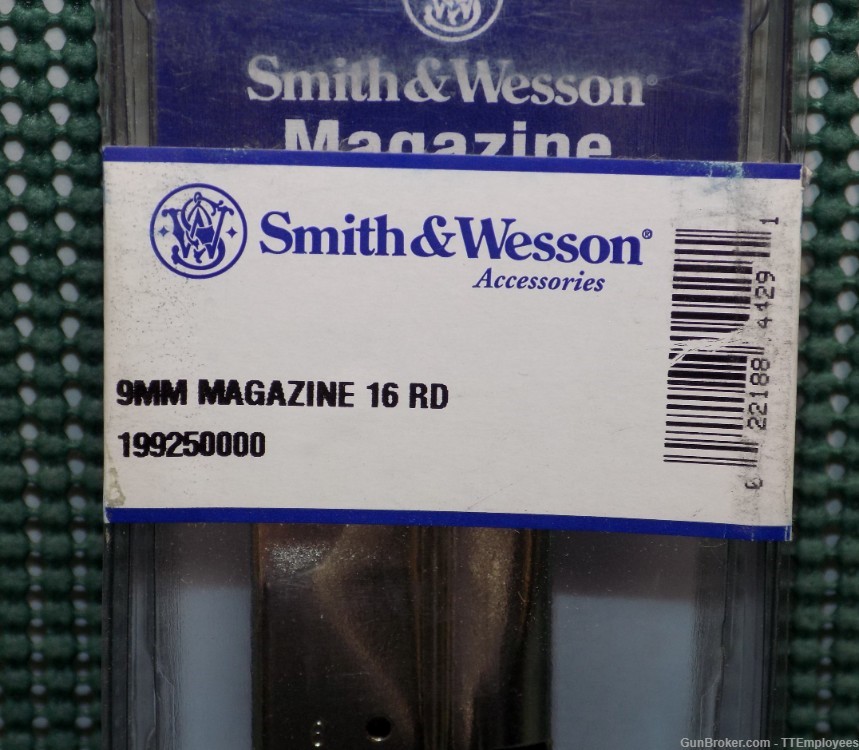 Smith & Wesson SD9 16rd. Magazines #19925 1 lot of 7 New NO RESERVE-img-2