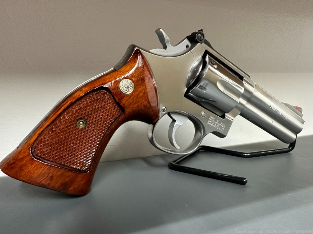 SMITH & WESSON 686-1 *PRE-LOCK* POLISHED STAINLESS 357 MAG 4" GORGEOUS-img-7