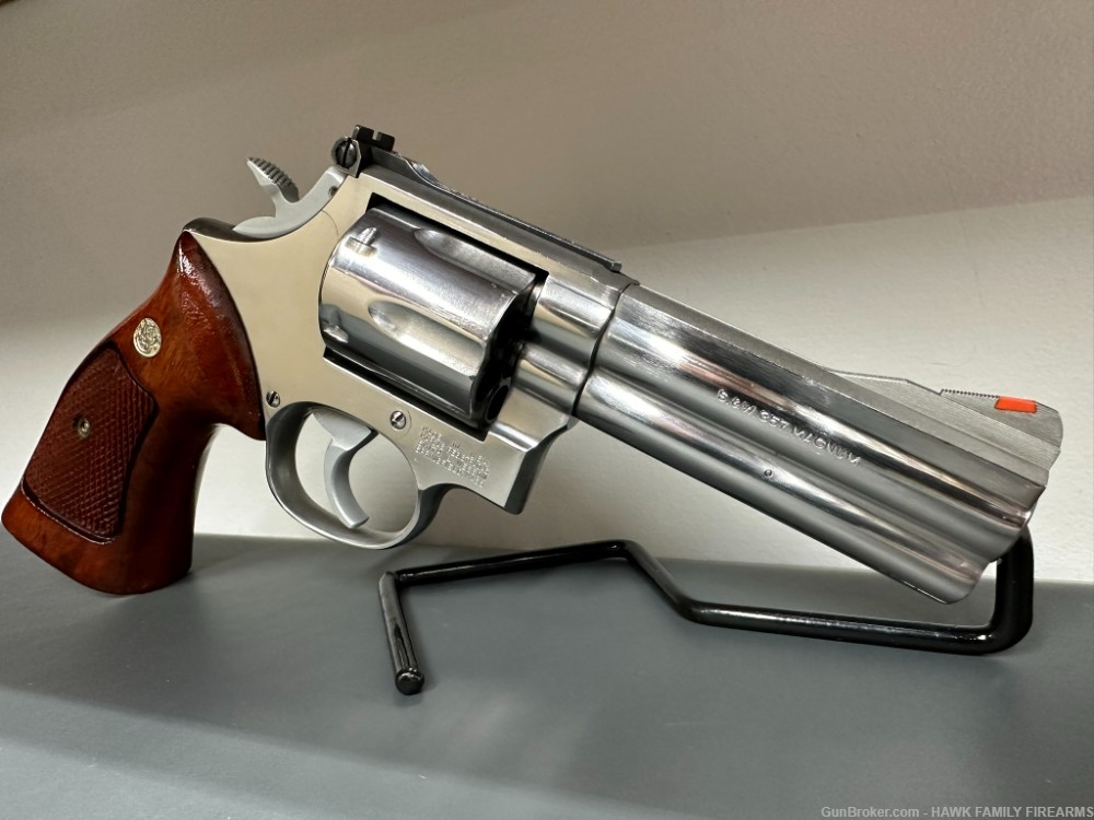 SMITH & WESSON 686-1 *PRE-LOCK* POLISHED STAINLESS 357 MAG 4" GORGEOUS-img-3