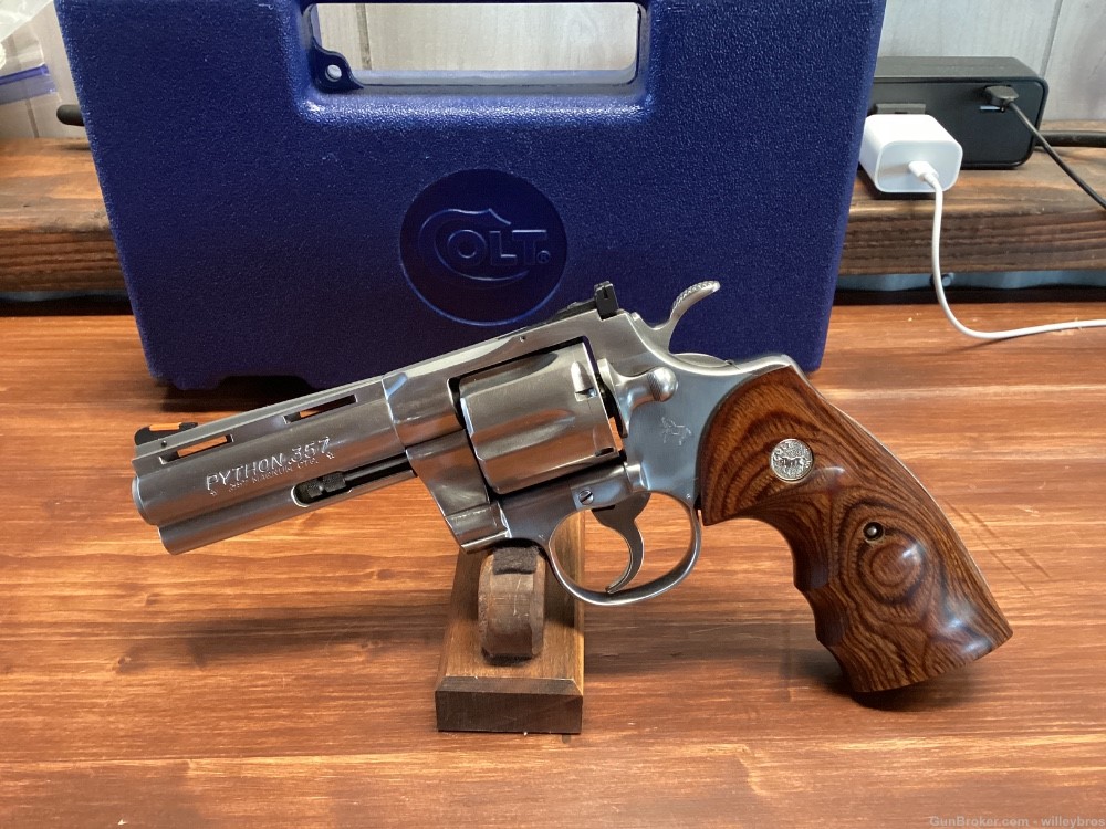 1995 Colt Python Stainless Steel .357 Mag 4” w/box Wood Grips Bright Bore-img-0