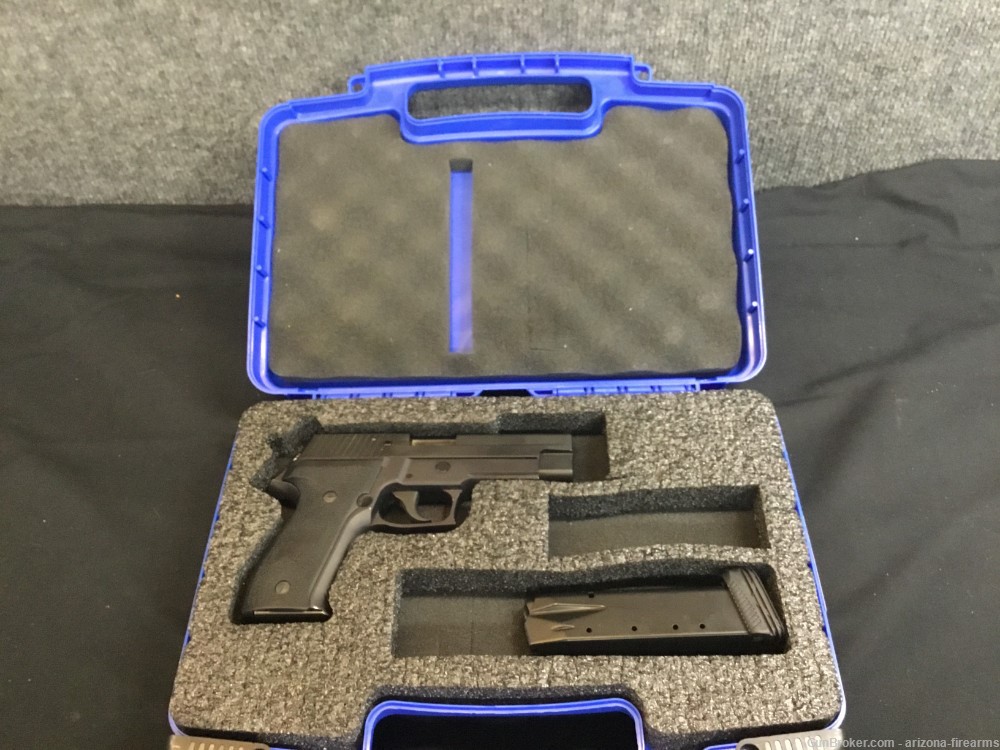 Sig Sauer P226 DAK SemiAuto Handgun 9mm w, Box 2x15 Mags-img-0
